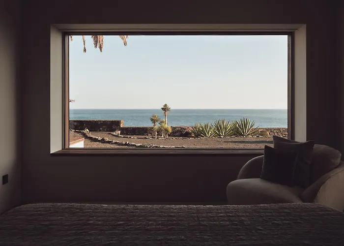 Tenor * 卡列罗港