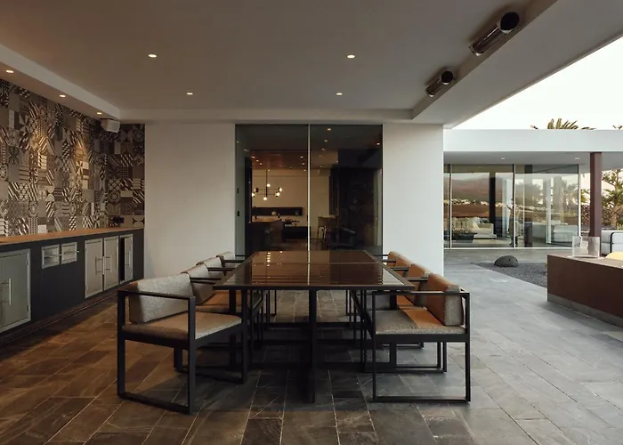 Tenor * بْوُرتو كاليرو